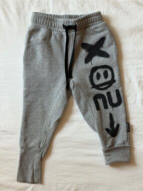 Nununu Boys Gray Graffiti Sweatpants Joggers Size 3-4Y
